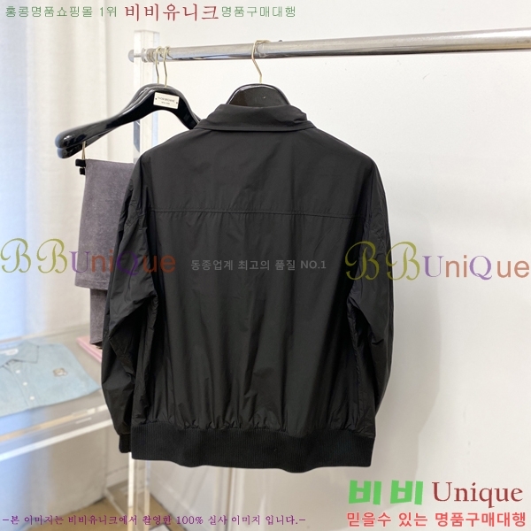 ���� ��**�� ���� MO780975