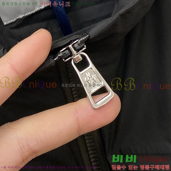���� ��**�� ���� MO780975