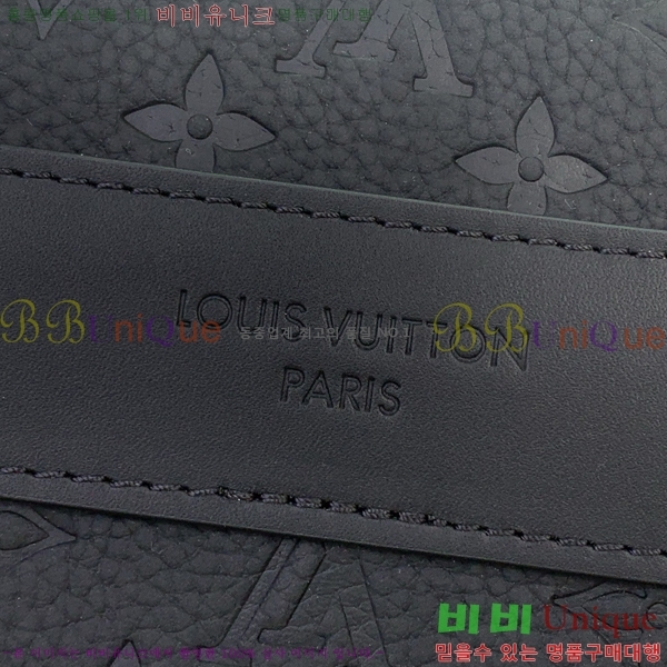 #���̺��� ũ�������� �޽��� M28324-101