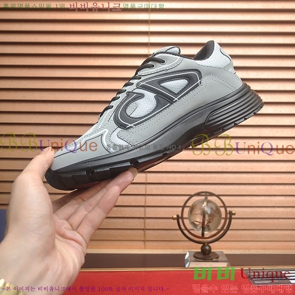 ���� ��� ����Ŀ�� DR889804-7