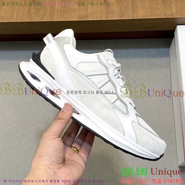 ���� ��**�� ����Ŀ�� MO592266-1