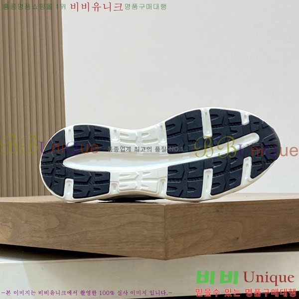 ���� ��**�� ����Ŀ�� MO59996-1