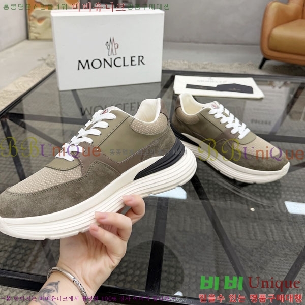 ���� ��**�� ����Ŀ�� M3666033