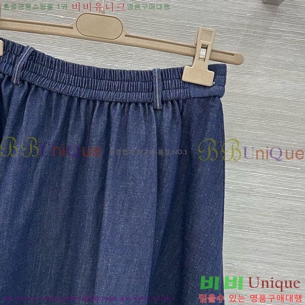 ���� ���ڷ� ��ġ�ڸ� ��ĿƮ BC3457803-11