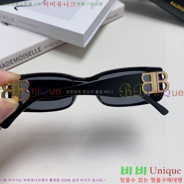 �߷�**�� ���۶� B96825-2