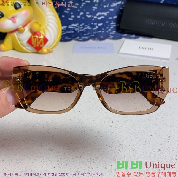 ��� ���۶� D10842836-7
