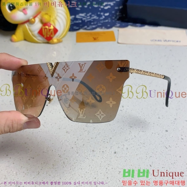 ���̺��� ���۶� LV7984677-4