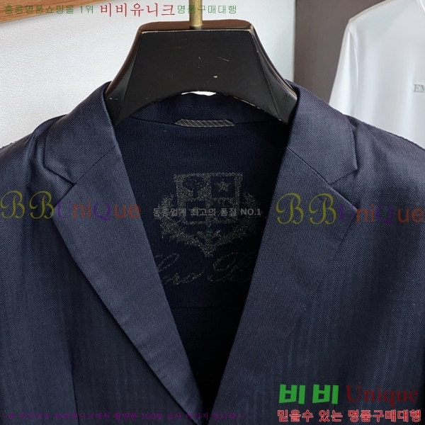 ���� ��**�Ƴ� ���� LP71519-3