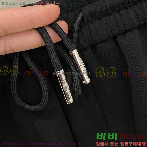 ���� ũ������ �ݹ��� CH4183815-4