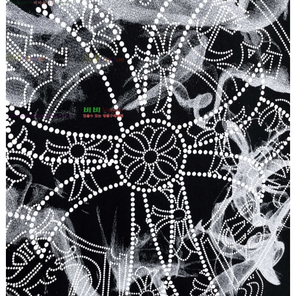 ���� ũ������ ���� Ƽ���� CH835373-1