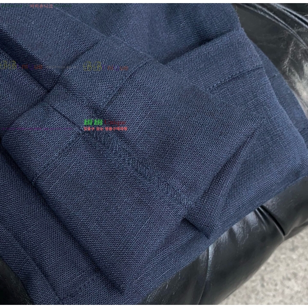 ���� ���ڷ� ��ġ�ڸ� ���� BC43681-2