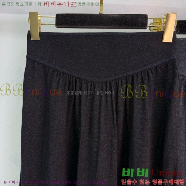 ���� ���ڷ� ��ġ�ڸ� ��ĿƮ BC342345235