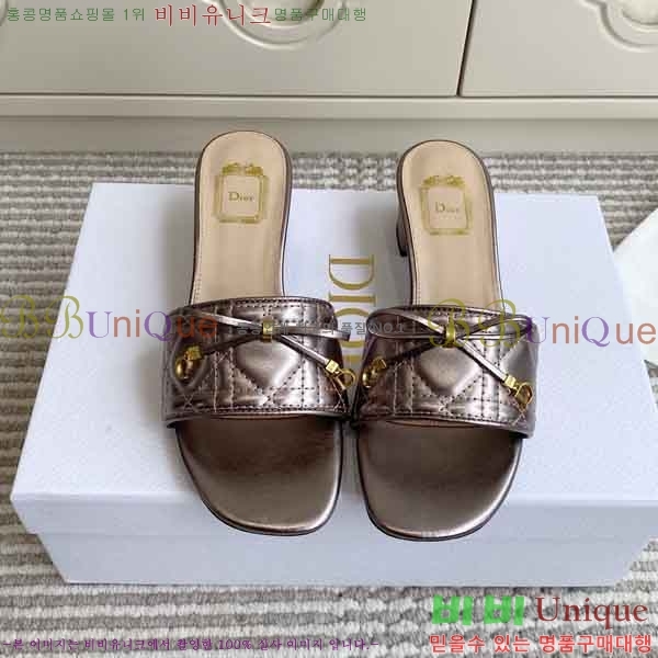 ��* ������ ���� DR777402-4