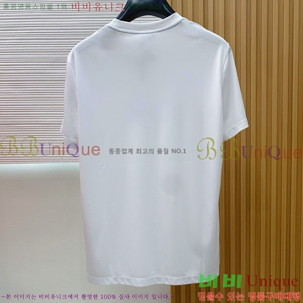 ���� ��**�� ���� Ƽ���� M86495-2