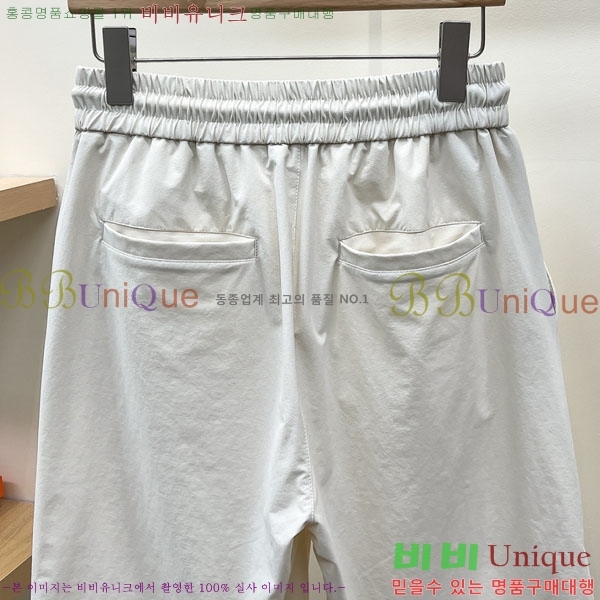 ���� ���ڷ� ��ġ�ڸ� �ݹ��� BC75669-1