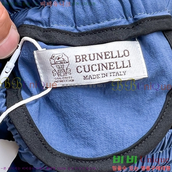 ���� ���ڷ� ��ġ�ڸ� �ݹ��� BC75669-3