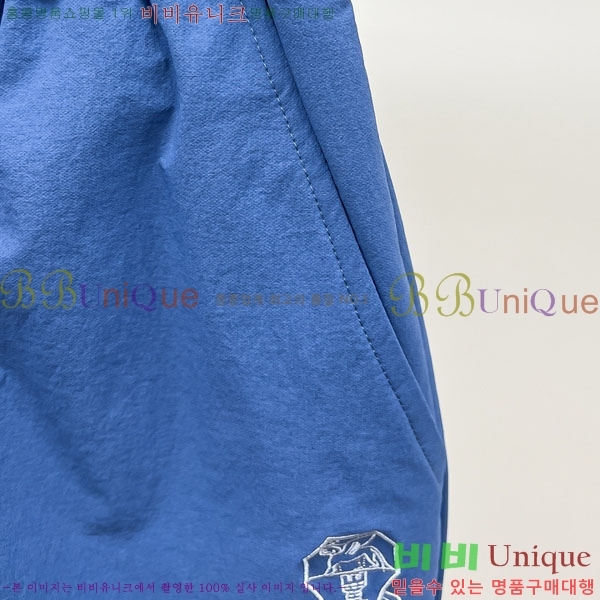 ���� ���ڷ� ��ġ�ڸ� �ݹ��� BC75669-3