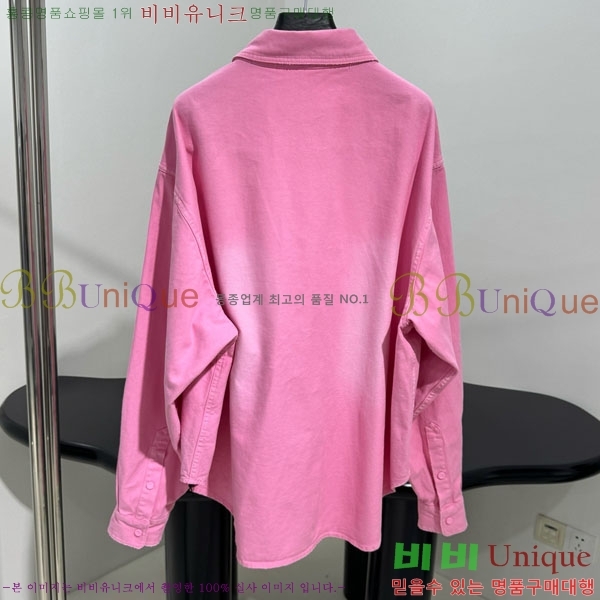 �������� �߷��þư� ���� Ƽ���� BA234844-1