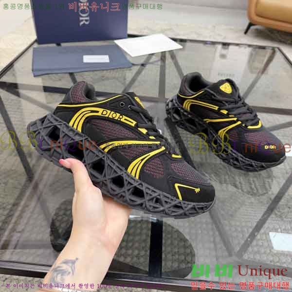 ���� ��* ����Ŀ�� B12955680