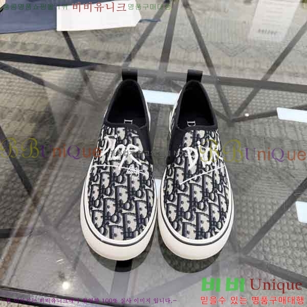 ���� ��* ������ DR990652