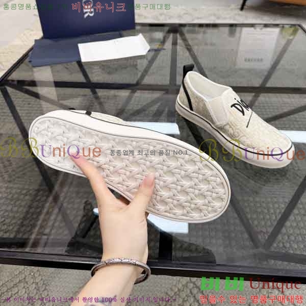 ���� ��* ������ DR990652-1