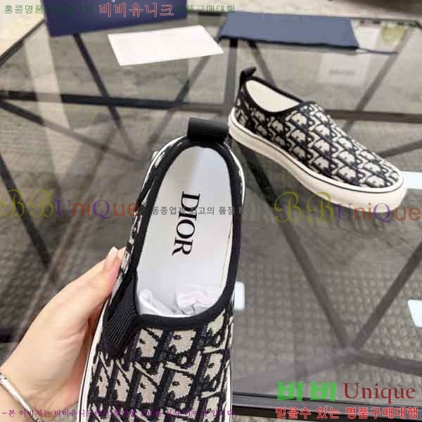 ���� ��* ������ DR990649