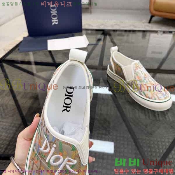 ���� ��* ������ DR990648-4