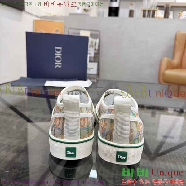 ���� ��* ������ DR990648-4