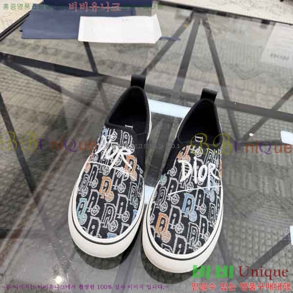 ���� ��* ������ DR990648-3