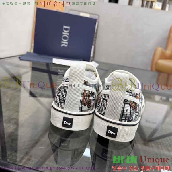 ���� ��* ������ DR990648