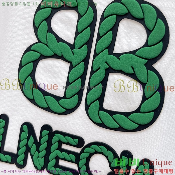 ���� �߷��þư� ���� Ƽ���� BA24394