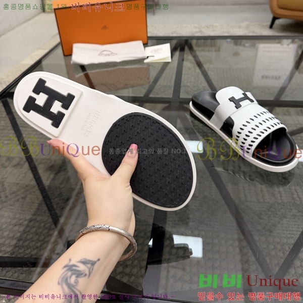 ���� ����*�� ������ H901042-2