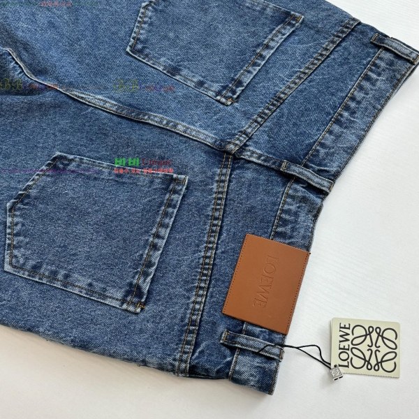 ���� �ο��� �Ƴ��׷� ���� ���� 24LW2641820-4