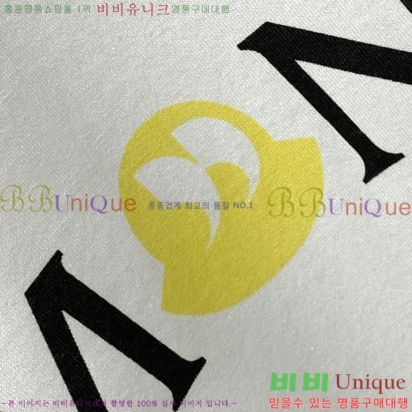 ���� ��**�� ���� Ƽ���� M86497