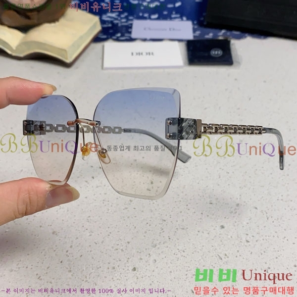 ��� ���۶� D10842839-2