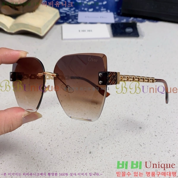 ��� ���۶� D10842839-3