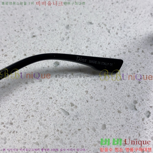 ��� ���۶� D10842839-4