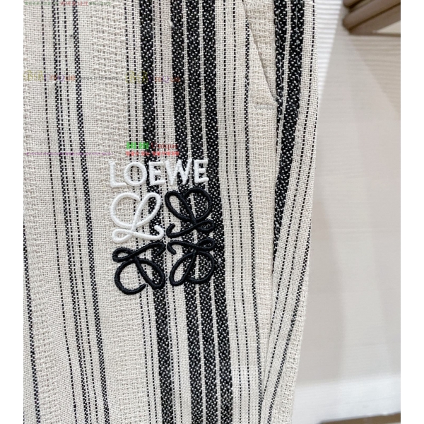 ���� �ο��� ��� �ݹ��� 22LW2642213-1