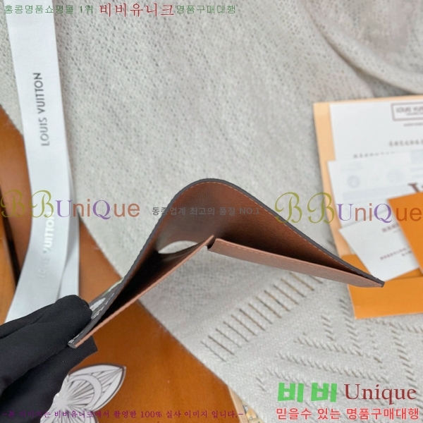 #����*�� �н���Ʈ Ŀ�� ���� ���̽� ������� M27548-501