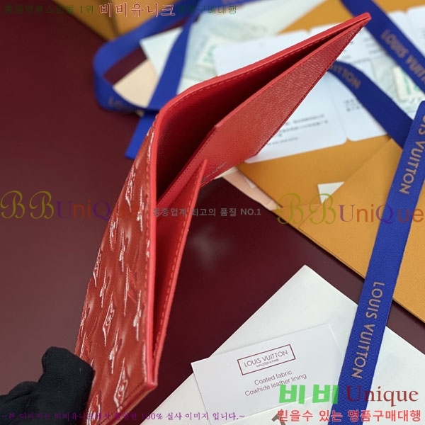 #����*�� �н���Ʈ Ŀ�� M28595-103
