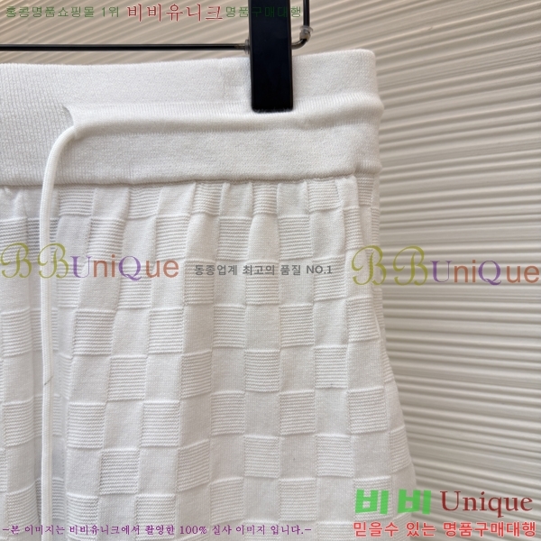 ���� ���̺��� �ݹ��� 30LV2651525-1