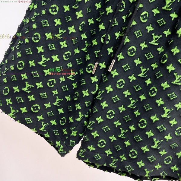 ���� ����*�� ĳ�־� �ݹ��� 18LV265163-3