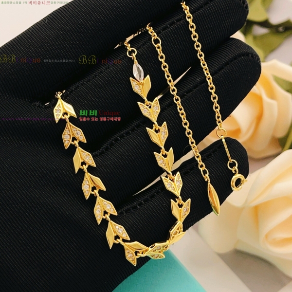 �������� Ƽ�Ĵ� ����� TIF034337-16