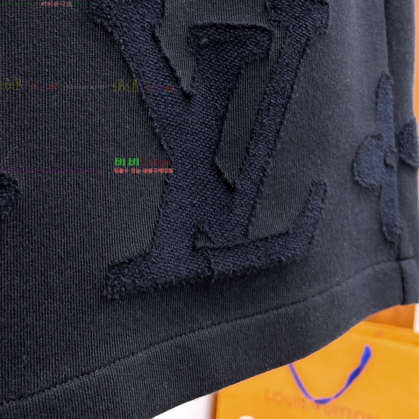 ���� ����*�� ĳ�־� �ݹ��� 18LV265165-4