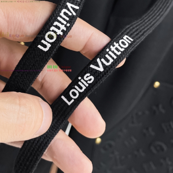 ���� ����*�� ĳ�־� �ݹ��� 18LV265161-4