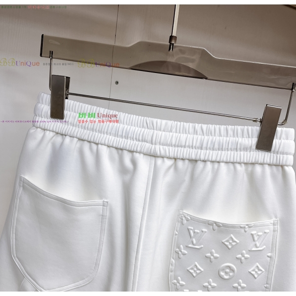 ���� ����*�� ĳ�־� �ݹ��� 18LV265161-3