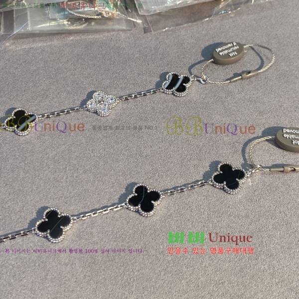 ��Ŭ�������� ���Ժ�� 5�� ��Ƽ�� ���� VA266212-2