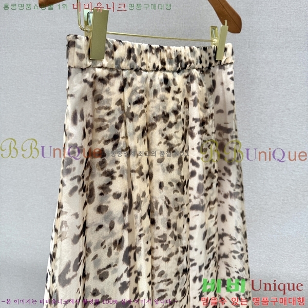 ���� ���ڷ� ��ġ�ڸ� ��ĿƮ BC3547424088-5