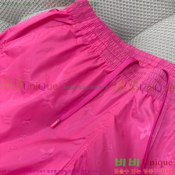 ���� ���̺��� �ݹ��� 20LV266272-1
