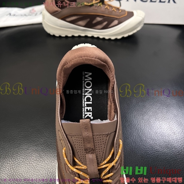 ���� ��**�� ����Ŀ�� MO9906801-3